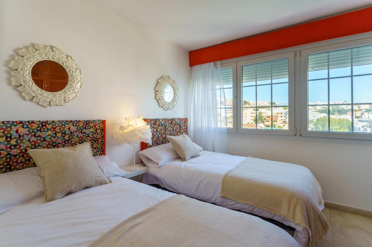 Malagasuite Carihuela Seaviews Torremolinos Exterior photo